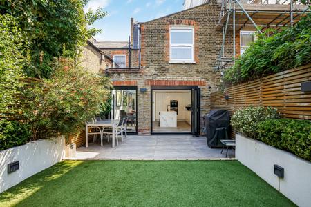 Rosebery Road, Brixton, London, SW2