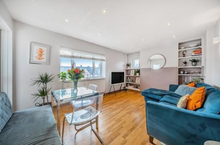 Lessar Avenue, Clapham, London, SW4