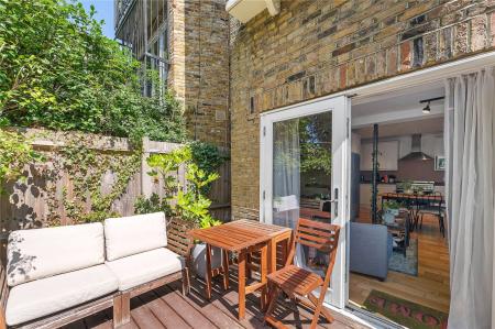 Kings Avenue, Clapham, London, SW4