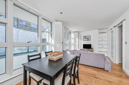 Gerards Place, London, SW4