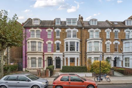 Stapleton Hall Road, Stroud Green, London, N4