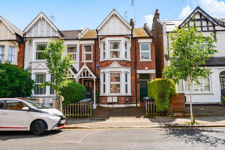 Gisburn Road, London, N8