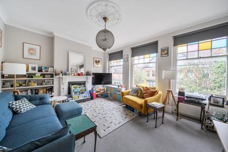 Nelson Road, London, N8