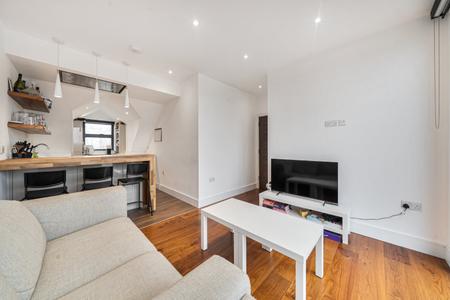 Garratt Lane, Earlsfield, London, SW17