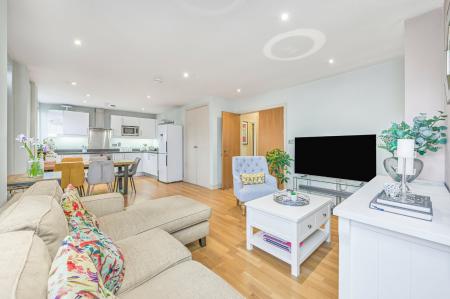 Garratt Lane, Earlsfield, London, SW18