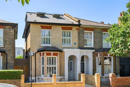 Melbourne Grove, East Dulwich, London, SE22
