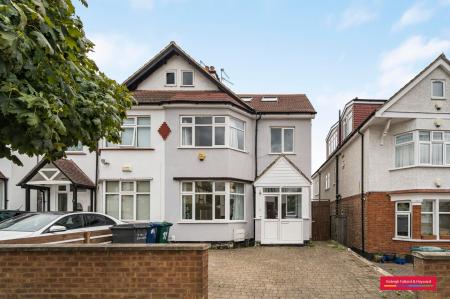 Neeld Crescent, London, NW4