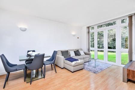 Holden Road, North Finchley, London, N12