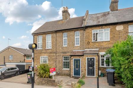 Chase Road, Southgate, London, N14