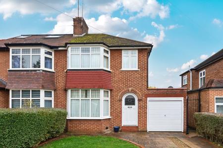 The Vale, Southgate, London, N14