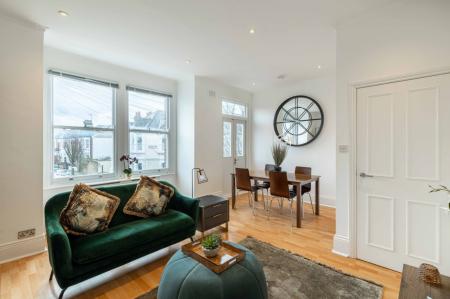 Hestercombe Avenue, Parsons Green, London, SW6
