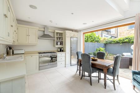 Bramford Road, Wandsworth, London, SW18