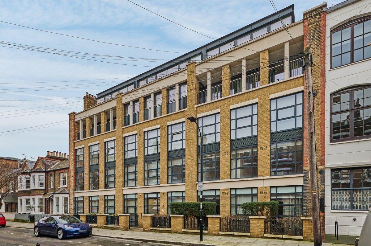 Wyfold Road, London, SW6