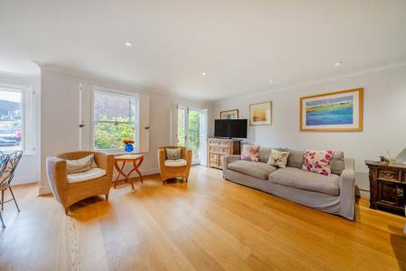 Mustow Place, London, SW6