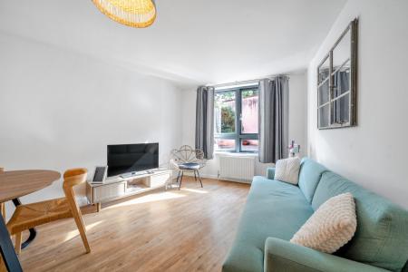 Shepherd's Bush Road, Hammersmith, London, W6