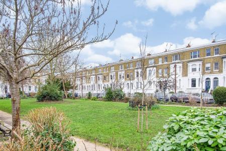 Westcroft Square, Hammersmith, London, W6