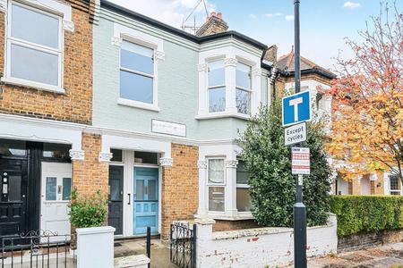 Eynham Road, Shepherds Bush, London, W12