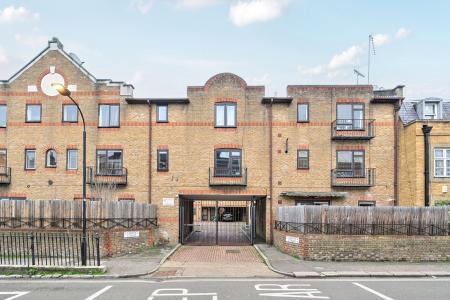 Cambridge Grove, Hammersmith, London, W6