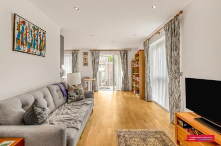 Dalmeny Avenue, London, -, N7
