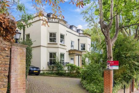 Parklands, Cholmeley Park, Highgate, London, N6