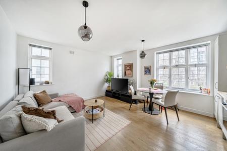 Oakeshott Avenue, Highgate, London, N6