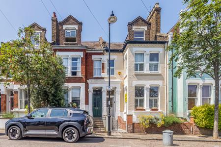 Parolles Road, Whitehall Park, London, N19
