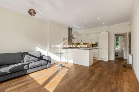 Highbury Hill, London, N5