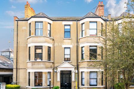 Mowll Street, Oval, London, SW9