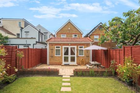 Worthington Road, Surbiton, KT6