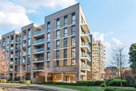 Queenshurst Square, Kingston Upon Thames, Surrey, KT2