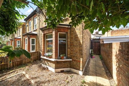 Portman Road, Kingston upon Thames, KT1