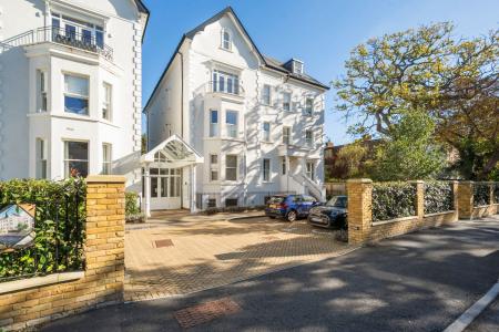 Oak Hill Road, Surbiton, Surrey, KT6