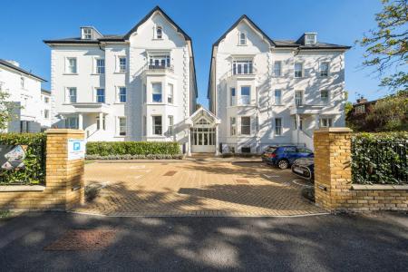 Oakhill Road, Surbiton, Surrey, KT6