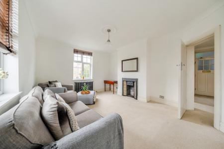 Birkenhead Avenue, Kingston upon Thames, Greater London, KT2
