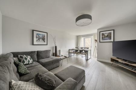 Winery Lane, Kingston Upon Thames, KT1