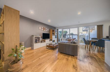 Meadowside, Eltham, London, SE9