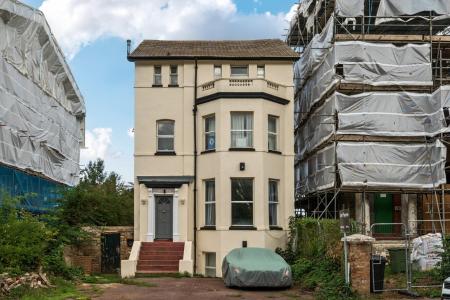 Burnt Ash Hill, Lee, London, SE12