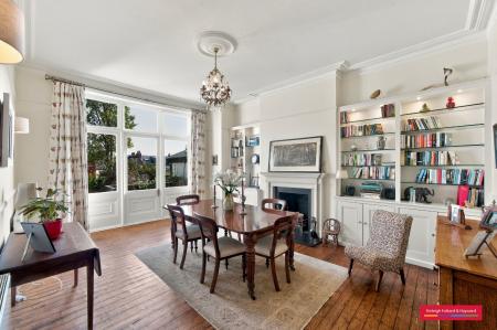Elms Avenue, London, N10