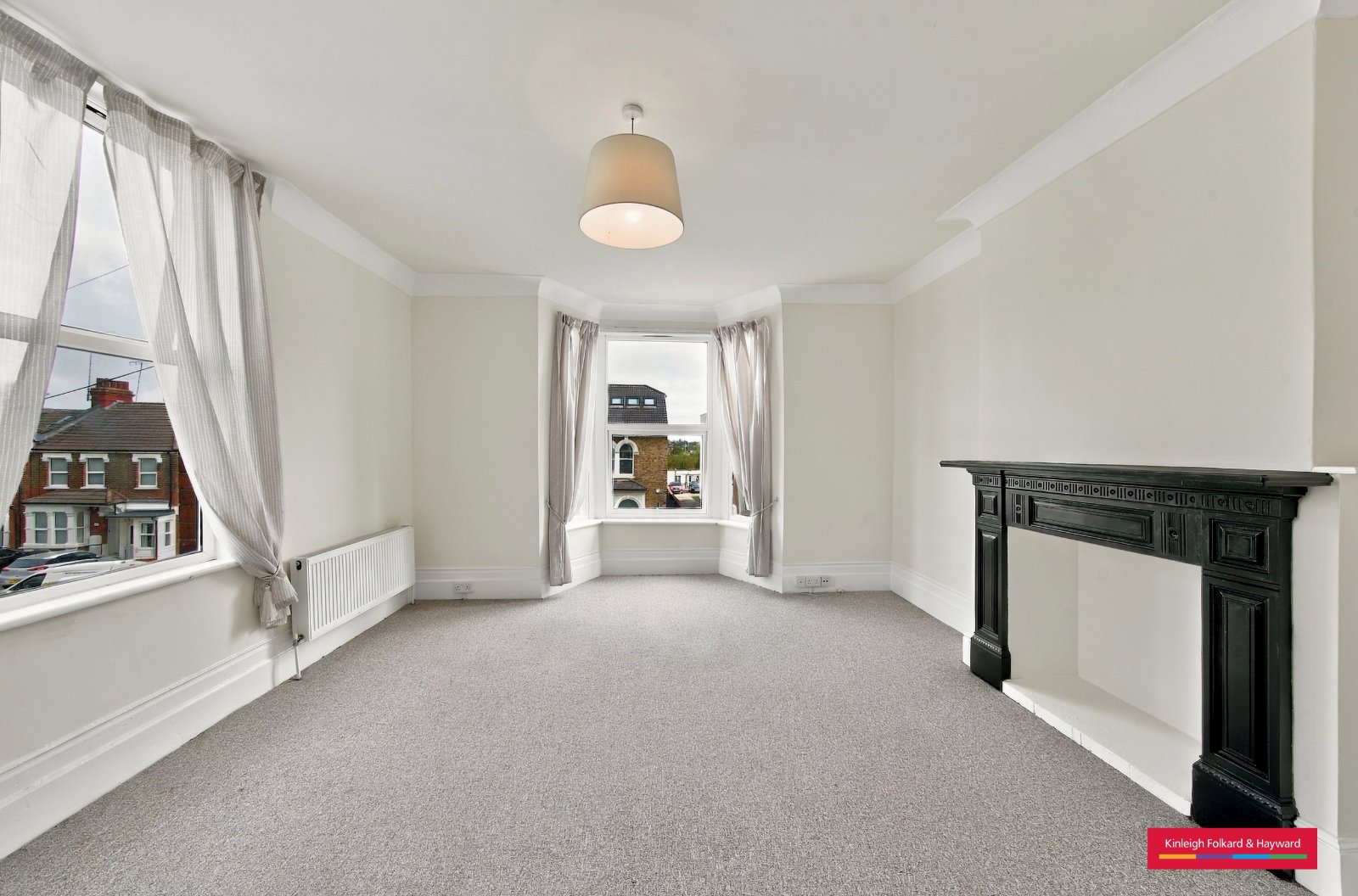 Holly Park Road, London, N11