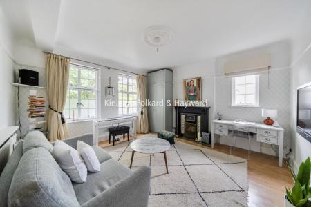 Connaught Gardens, Muswell Hill, London, N10