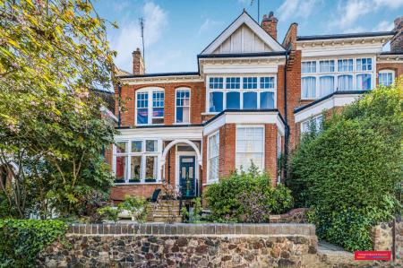 Woodland Rise, London, N10