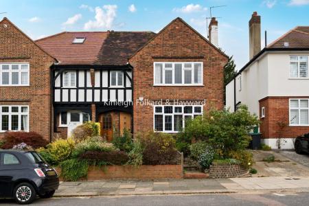 Grove Avenue, Muswell Hill, London, N10