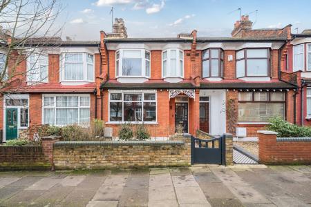 Shrewsbury Road, Muswell Hill, London, N11