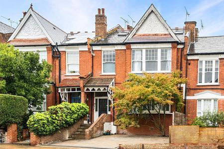 Alexandra Park Road, Muswell Hill, London, N10