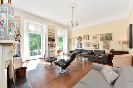 Royal Crescent, Holland Park, London, W11