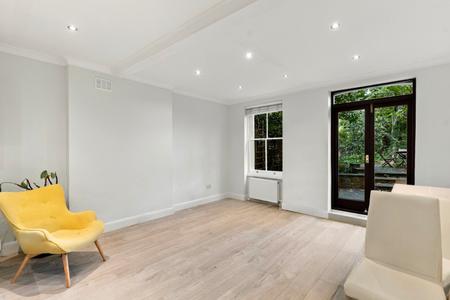 Elgin Crescent, Notting Hill, London, W11