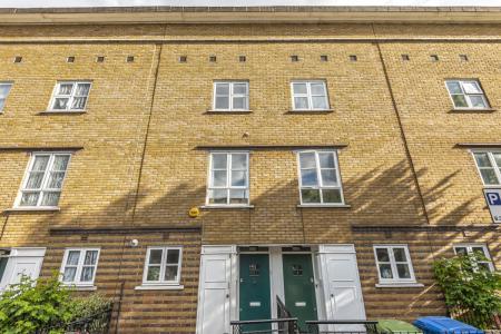 Commercial Way, Peckham, London, SE15