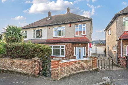 Pelham Close, Grove Park, London, SE5