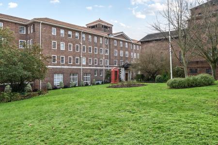 Scott Avenue, Putney, London, SW15