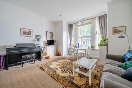 Holland Road, London, W14